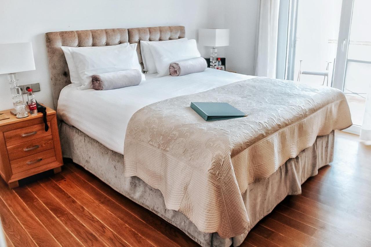 The Residence By The Beach House 마르베야 외부 사진