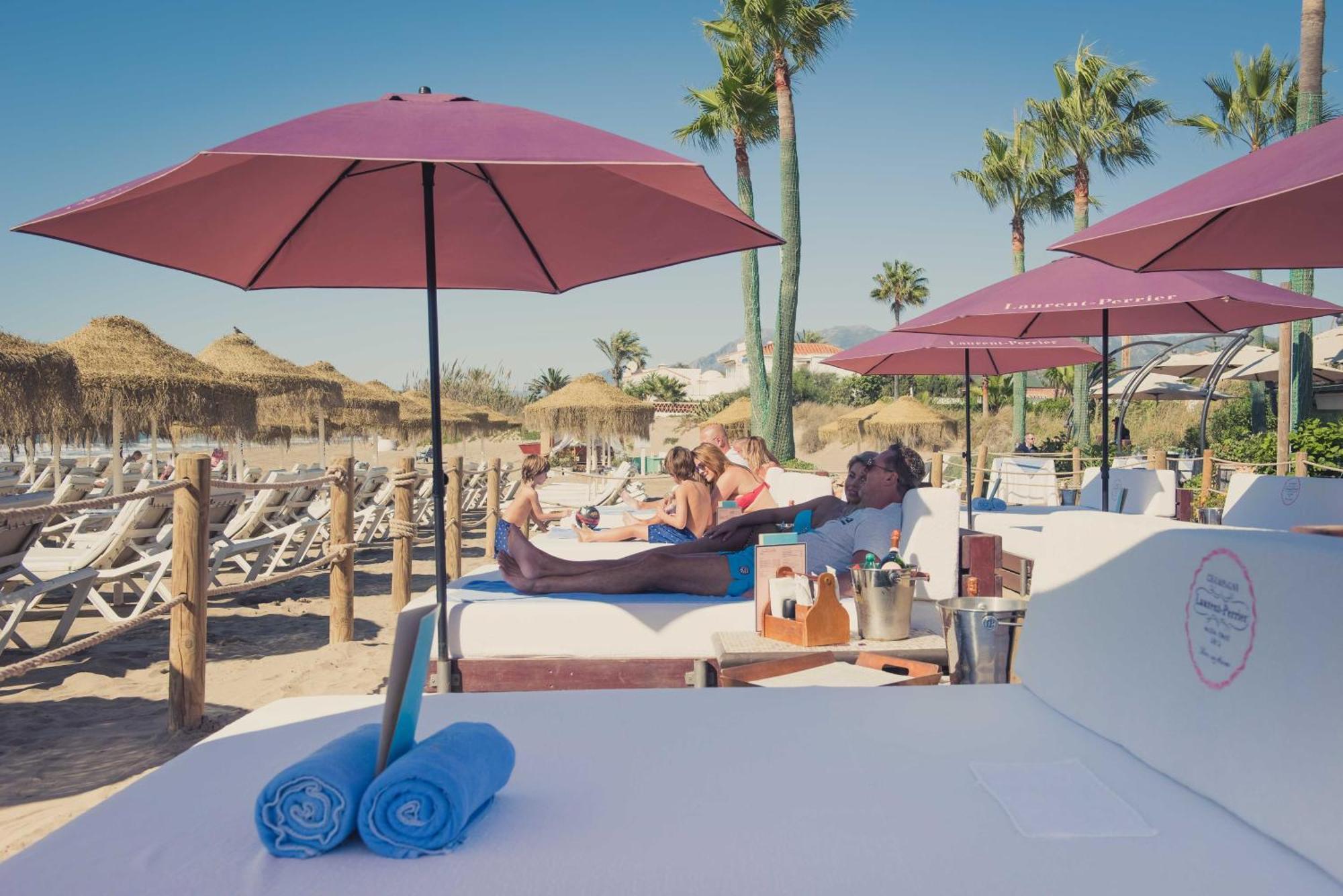 The Residence By The Beach House 마르베야 외부 사진